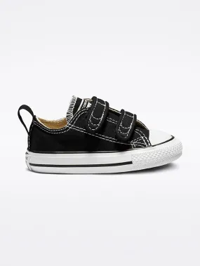 Chuck Taylor All Star 2V Low Top Black Shoes (Little Kids)